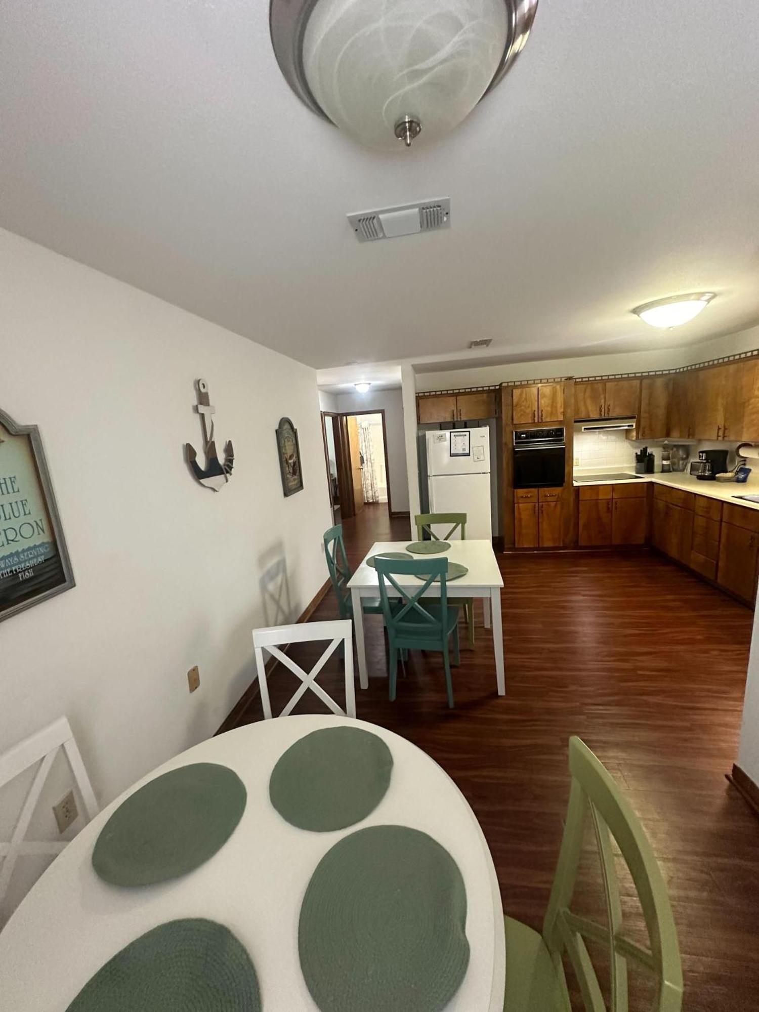 Brilliant In Bellview-Back Unit-- Mins To Nas Pensacola, Beach, Shopping Exterior photo